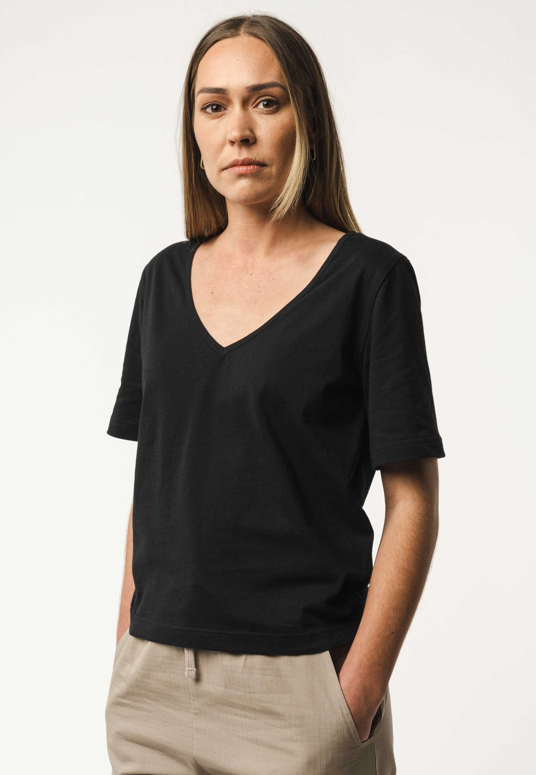 Damen V-Neck T-Shirt LALI